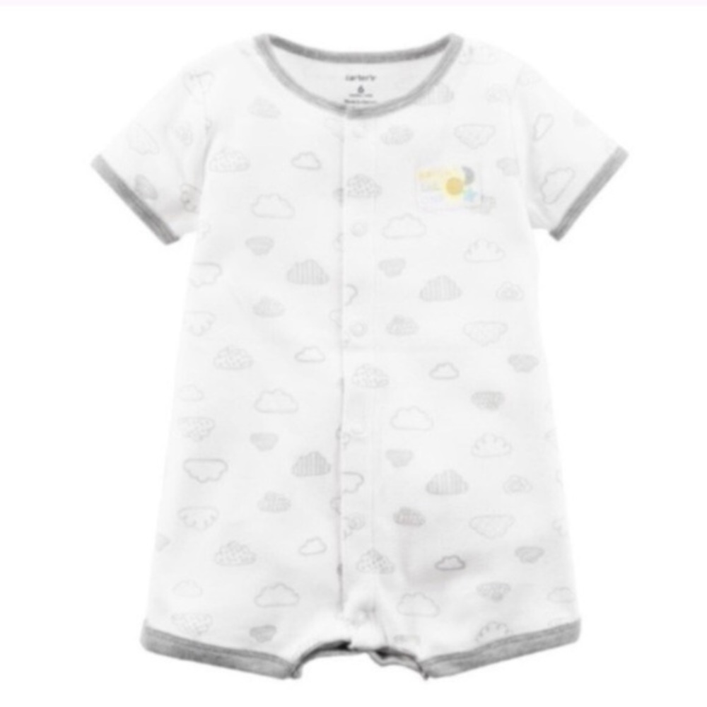NWT. CARTER’S Gender Neutral Onesie